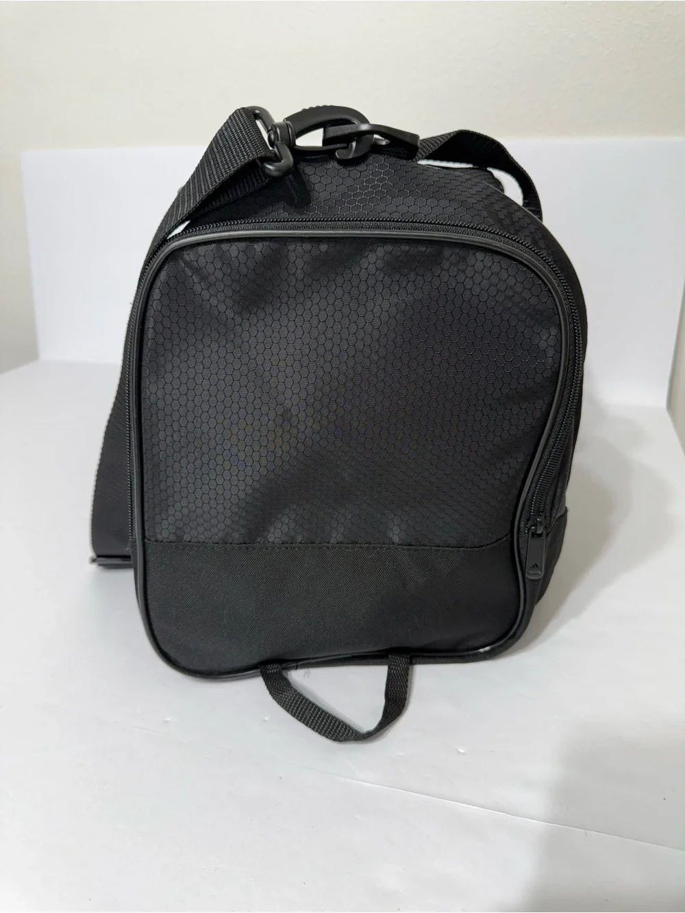 Adidas Defender 3 Medium Duffel Durable Athletic Sports Gym Travel Bag
